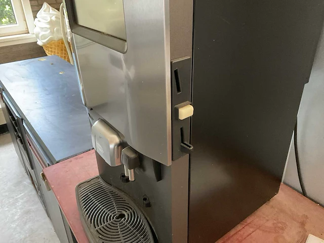 Autobar virtu 1 koffiemachine - afbeelding 7 van  8