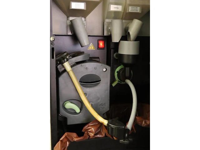 Autobar virtu i koffiemachine - werkend getest- 42x37x162 cm - afbeelding 5 van  8