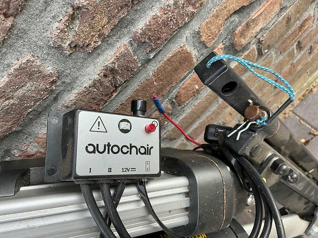 Autochair olympian hoist rolstoel liftsysteem - afbeelding 4 van  4