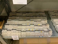 Automaat ( stroomonderbreker) (55x) - afbeelding 1 van  2