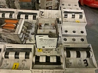 Automaat ( stroomonderbreker) (64x) - afbeelding 4 van  4