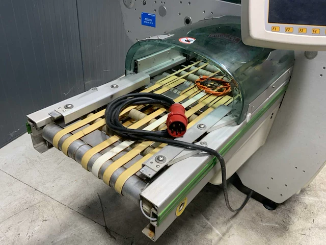 Automac piu 55 stretch verpakkingsmachine - afbeelding 8 van  10