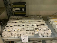 Automaten ( stroomonderbrekers) (55x) - afbeelding 1 van  3
