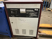 Automatic charger ii acculader - afbeelding 2 van  5