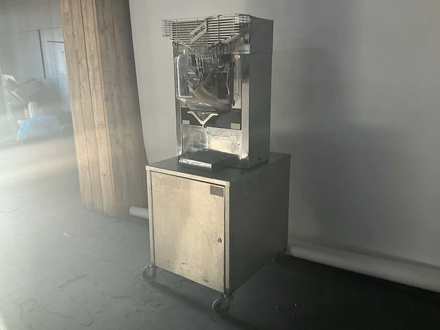 Automatic juicer sinaasappelpers - afbeelding 4 van  10