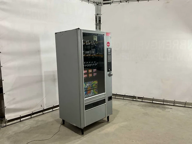 Automatic products snack/can lcm5b chill combi verkoopautomaat - afbeelding 10 van  17