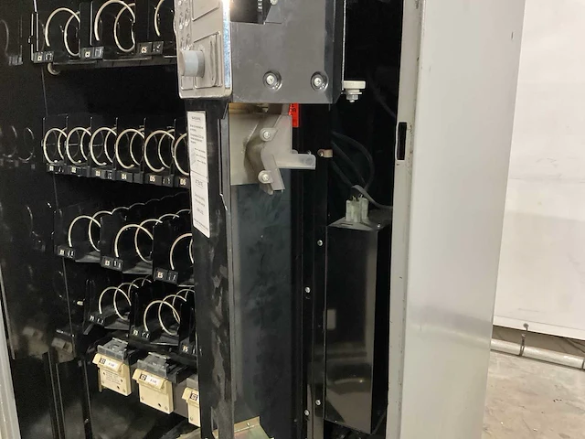 Automatic products snoepautomaat - afbeelding 6 van  15