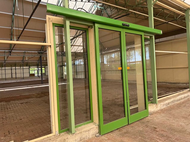 Automatische bedrijfsdeur - afbeelding 4 van  10