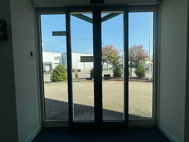 Automatische bedrijfsdeur - afbeelding 8 van  12