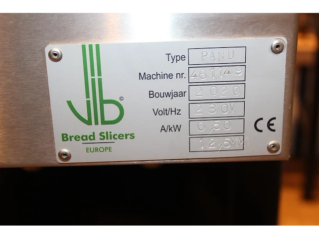 Automatische broodsnijmachine vlb pano. bouwjaar 2020. 230 volt. 12,5mm. afmeting 56 x 70 x 121 cm. - afbeelding 4 van  4