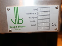 Automatische broodsnijmachine vlb pano. bouwjaar 2020. 230 volt. 12,5mm. afmeting 56 x 70 x 121 cm. - afbeelding 4 van  4