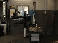 Automatische de-monteermachine sice type s 45 top voor personen- en bestelwagens met pt 250 hulparm. bereik... - afbeelding 1 van  4