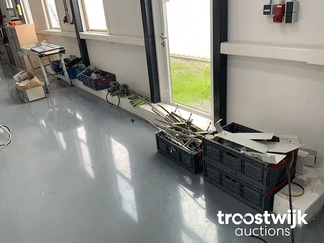 Automatische folder lijmmachine - afbeelding 7 van  16
