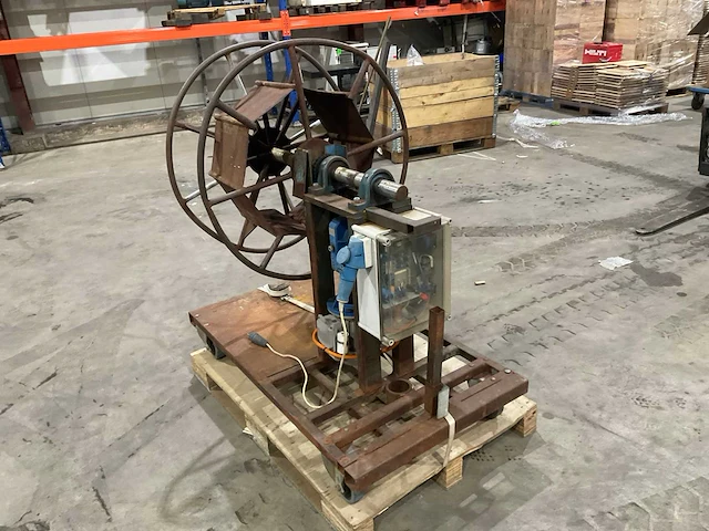 Automatische touw oproller - afbeelding 7 van  13