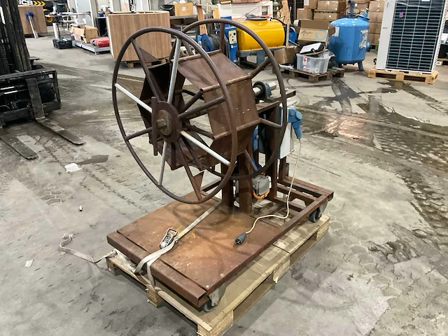 Automatische touw oproller - afbeelding 8 van  13