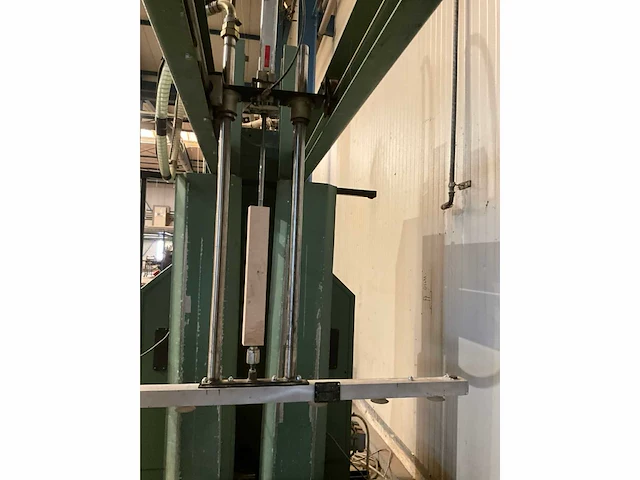 Automatische vacuümheffer v.v. zuignappenbalk 120x5cm, lengte meetsysteem, heftafel 1.000kg - afbeelding 7 van  8