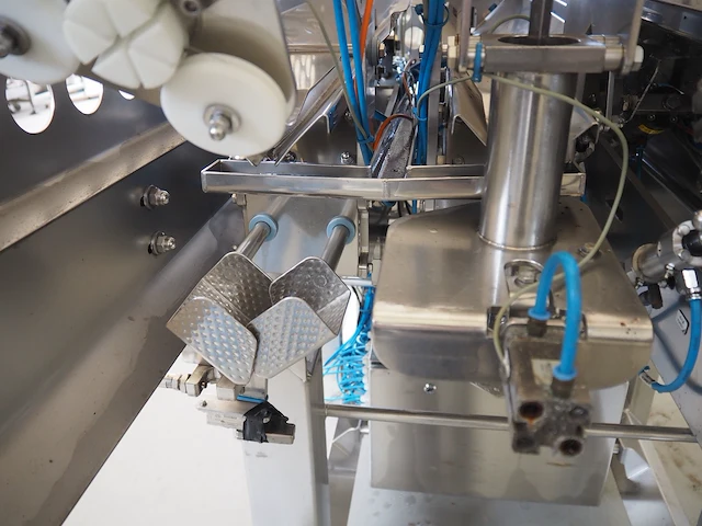 Automotion systems b.v. - afbeelding 8 van  24