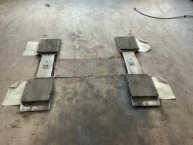 Autop hefbrug - afbeelding 1 van  8