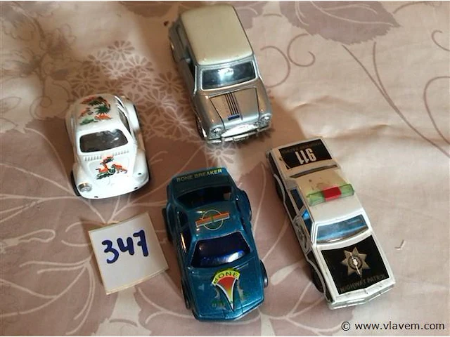 Auto's 4stuks - afbeelding 1 van  3