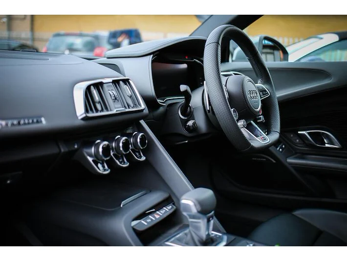 Auto's, motoren en scooterveiling