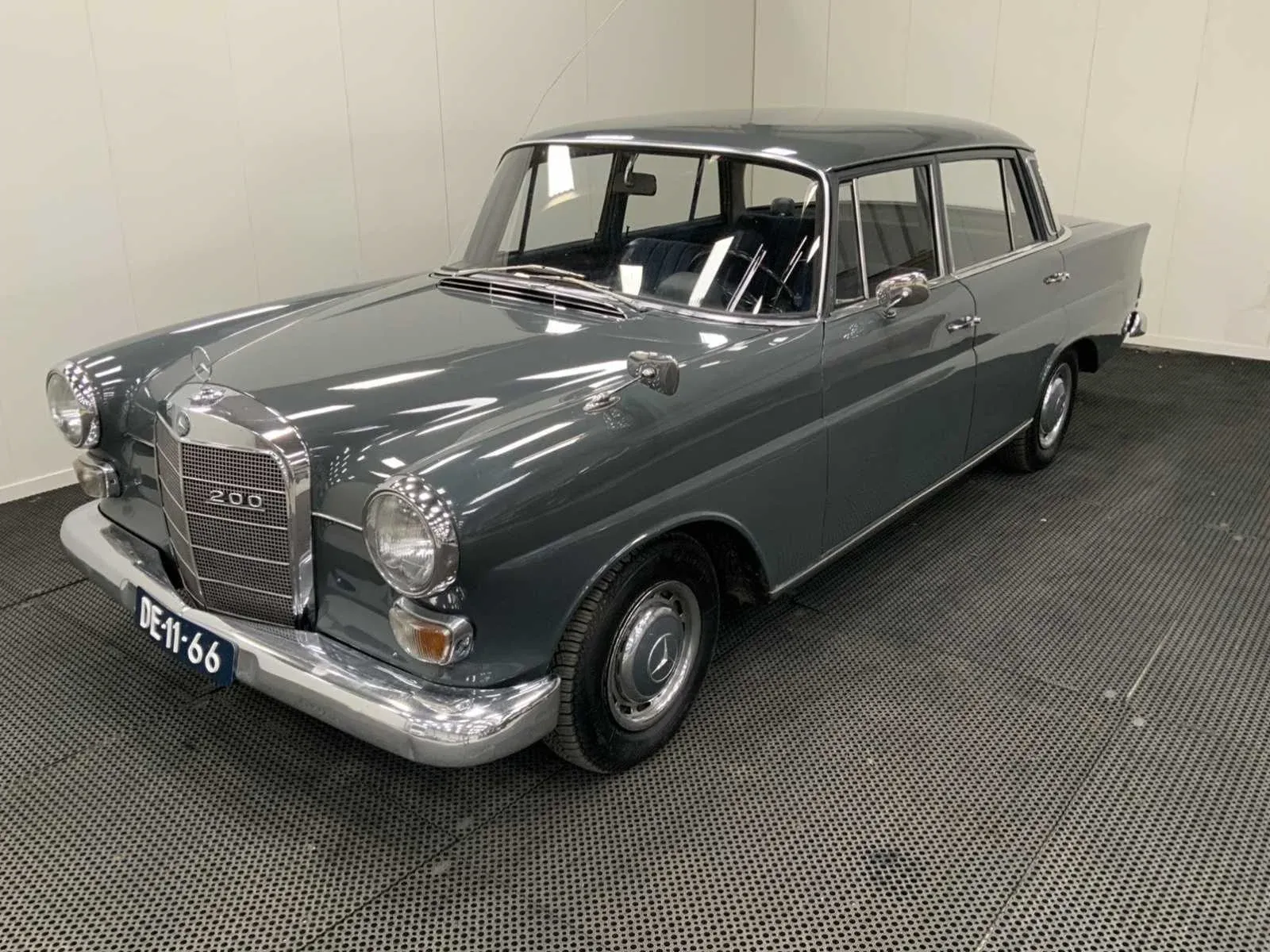 Auto's, oldtimers, bedrijfswagens en ex-lease auto’s