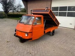 Auto’s, tractoren, heftrucks, (houtbewerkings)machines en goederen