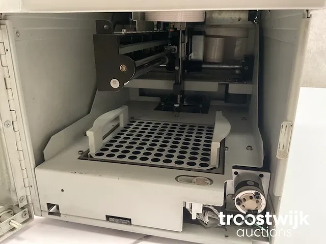 Autosampler - afbeelding 4 van  7