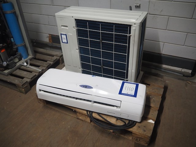 Aux - afbeelding 1 van  11