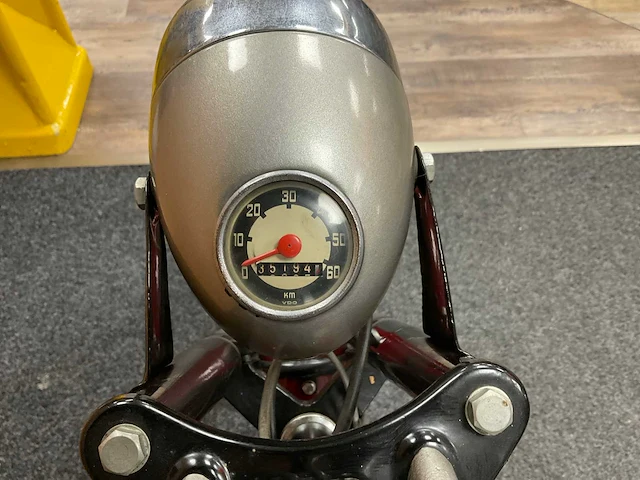 Avada super brommer - afbeelding 6 van  14