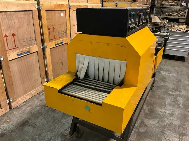 Avc hs420/kt500 foliemachine v.v. hoeksealer en krimptunnel 265x85x150cm - afbeelding 6 van  10