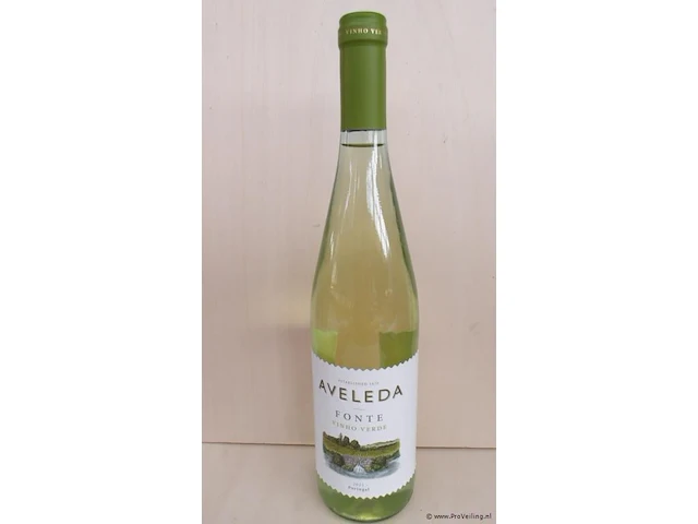 Aveleda fonte vinho verdie - 750 ml - winkelverkoopprijs € 8.95 - afbeelding 1 van  3