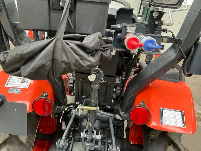 Avenger 20 compacttractor - afbeelding 3 van  17