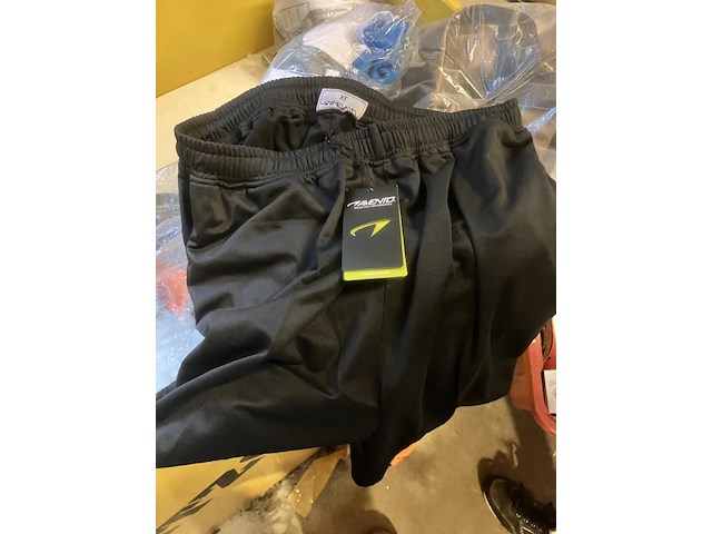 Avento sportbroek zwart maat xl - afbeelding 1 van  7