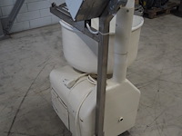 Aw - afbeelding 4 van  7