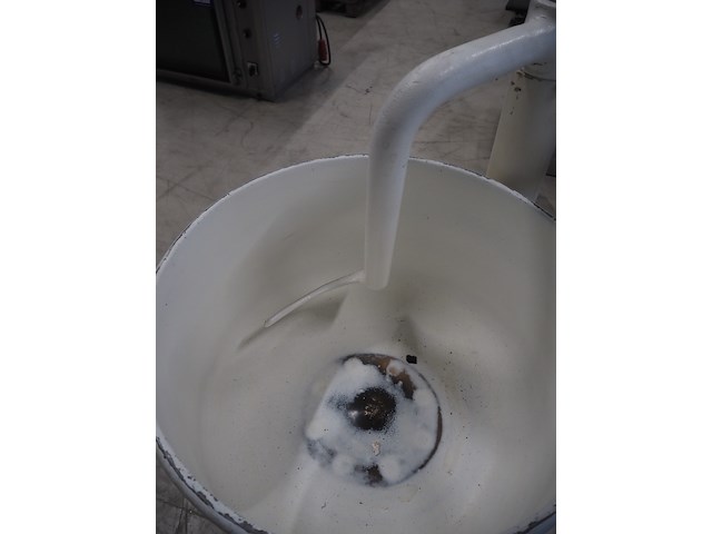 Aw - afbeelding 6 van  7