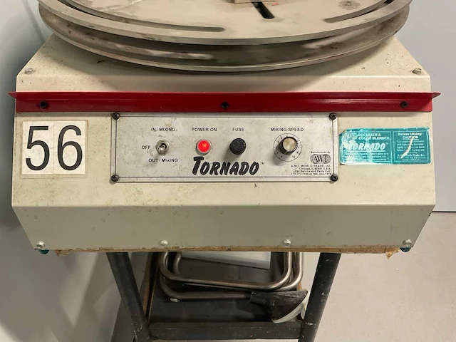 A.w.t. world trade tornado inktmixer op onderstel - afbeelding 3 van  6