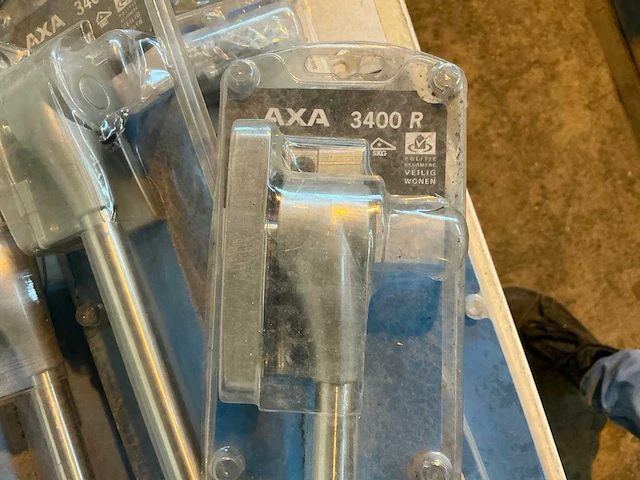 Axa 3400r raamsluiting (8x) - afbeelding 2 van  3