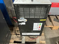 Axima fortis - 24v 100a - acculaders - afbeelding 1 van  2