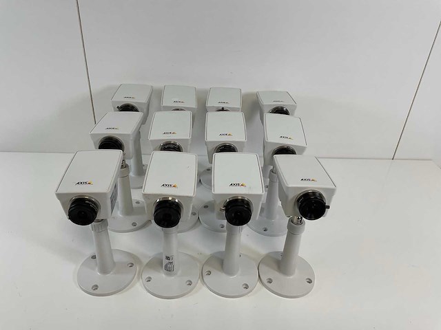Axis (m1103) network security cameras (13x) - afbeelding 1 van  8