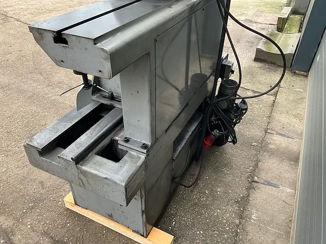 Az vv-100 klepzitting bewerkingmachine - afbeelding 11 van  16