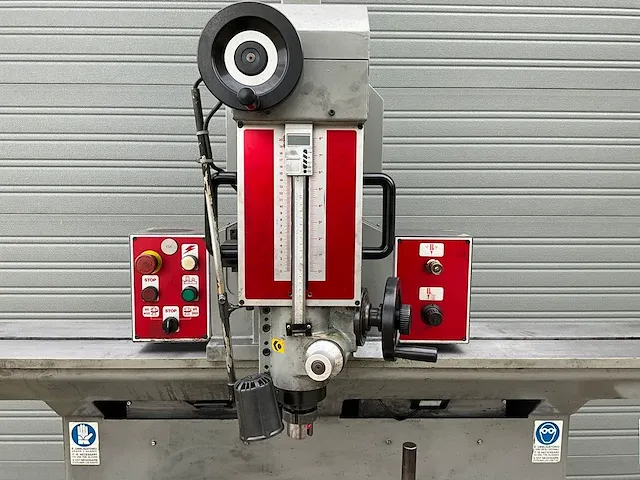 Az vv-100 klepzitting bewerkingmachine - afbeelding 14 van  16