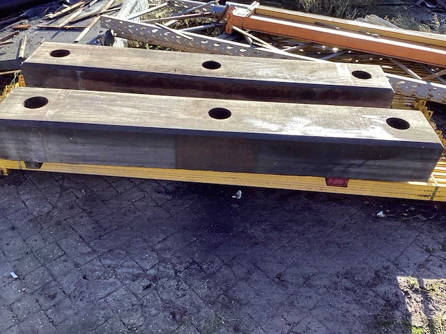 Azobe - 2200x345x250 - hardhout (4x) - afbeelding 3 van  6