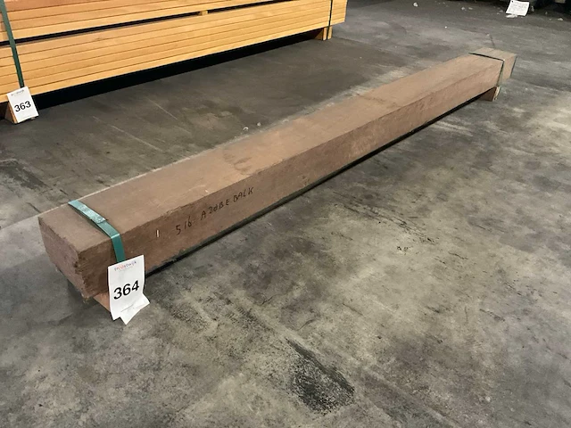 Azobé balk 100x150 mm - afbeelding 1 van  5