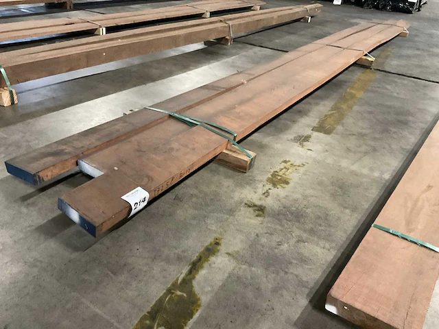 Azobé balk 40x150 mm (3x) - afbeelding 1 van  5