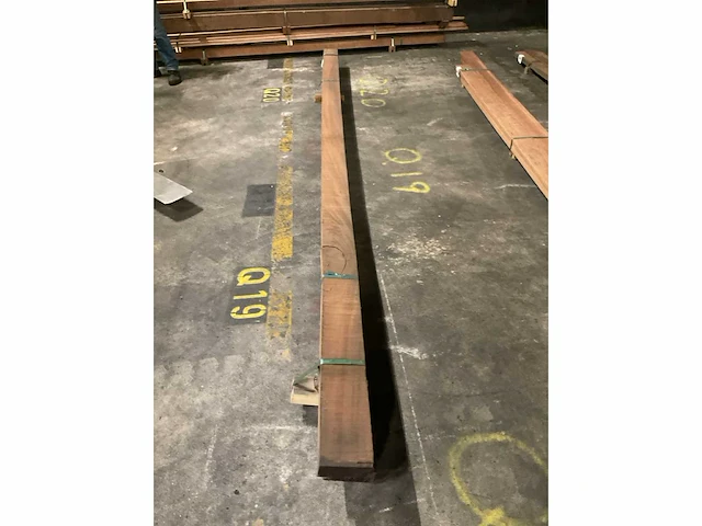 Azobé balk 60x150 mm (2x) - afbeelding 4 van  4