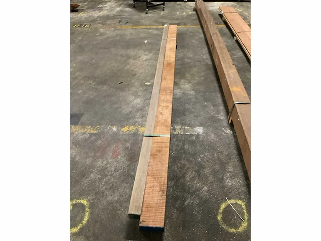 Azobé balk 80x150 mm en 80x80 mm - afbeelding 4 van  4