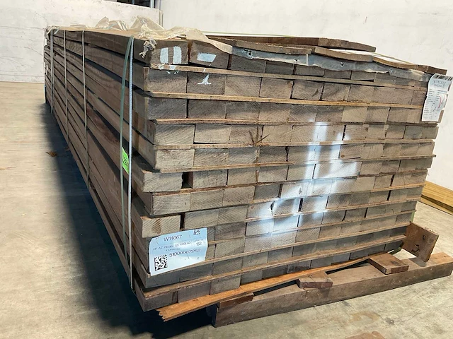 Azobé hardhouten regel geschaafd 350x9x4,5 cm (66x) - afbeelding 3 van  7