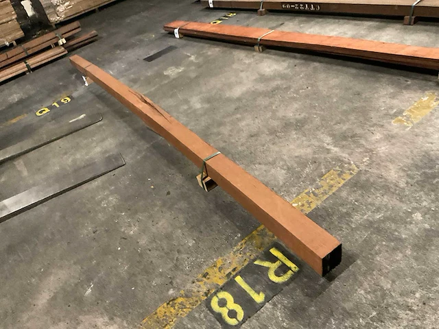 Azobé paal 100x100 mm - afbeelding 3 van  3
