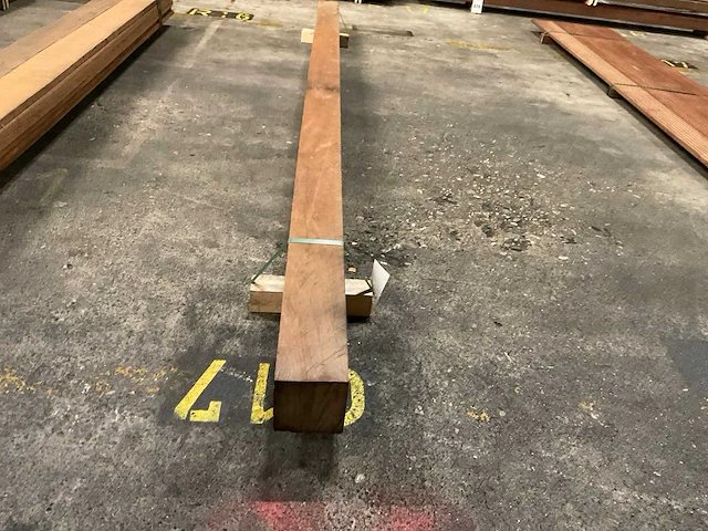 Azobé paal 120x120 mm - afbeelding 2 van  4