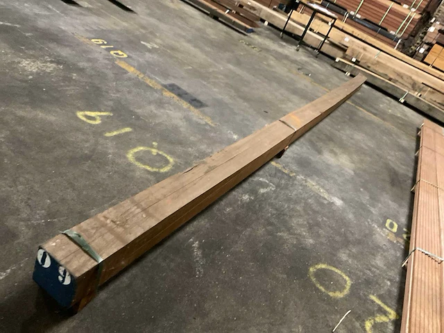 Azobé paal 150x150 mm - afbeelding 3 van  4